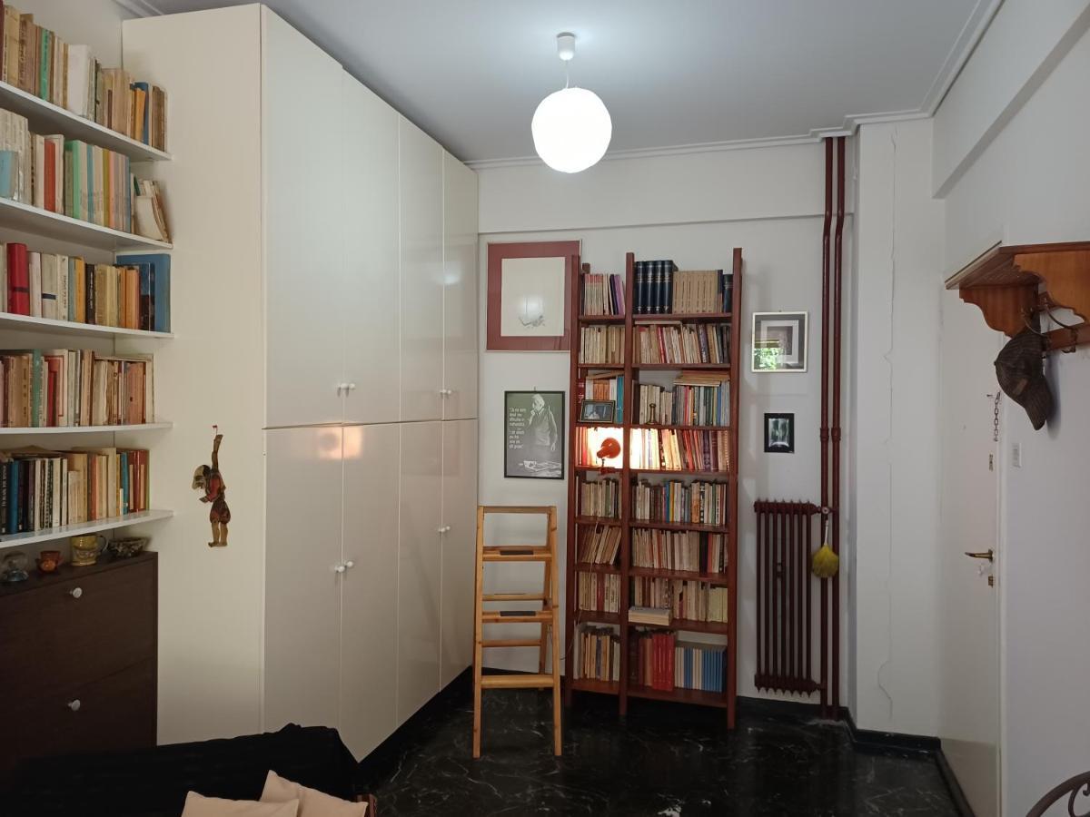 Charming Apartment In The Neighborhood Of Pangrati Афины Экстерьер фото